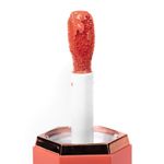 LIB01-sunny-coral-liquid-blush-4-closeup-tip