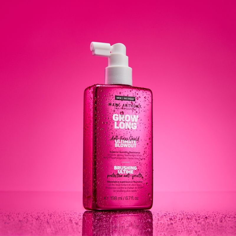 621732600698_Ultimate Blowout-Product Spritz_2024-Dec9_sRGB.jpg